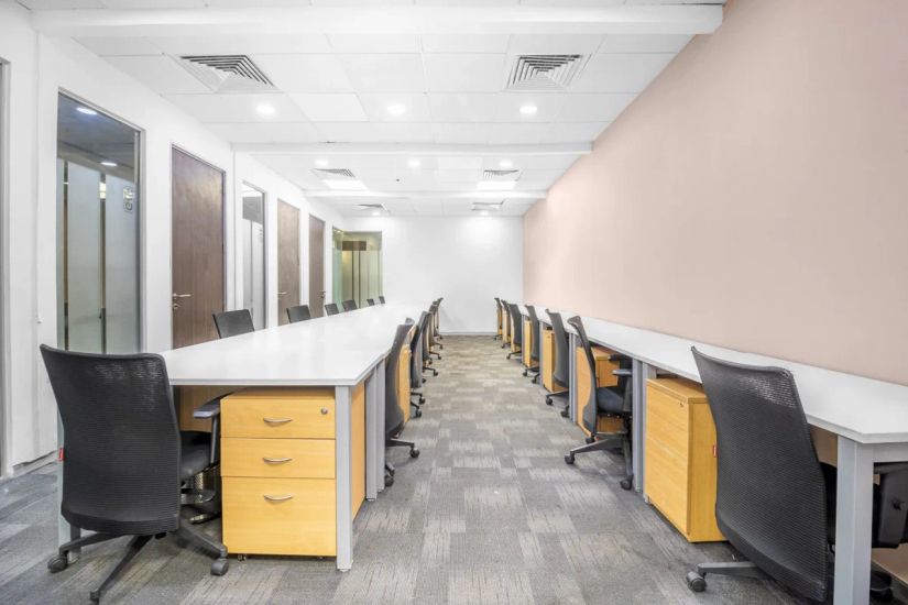 Regus Assotech Business Cresterra